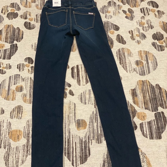 Casual style - Picture 3 of 6